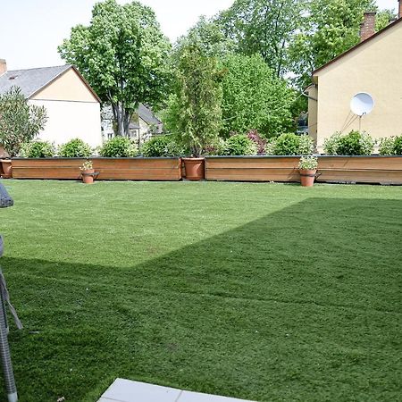 Media Panzio Es Apartmanhaz Hajdúszoboszló Exterior foto